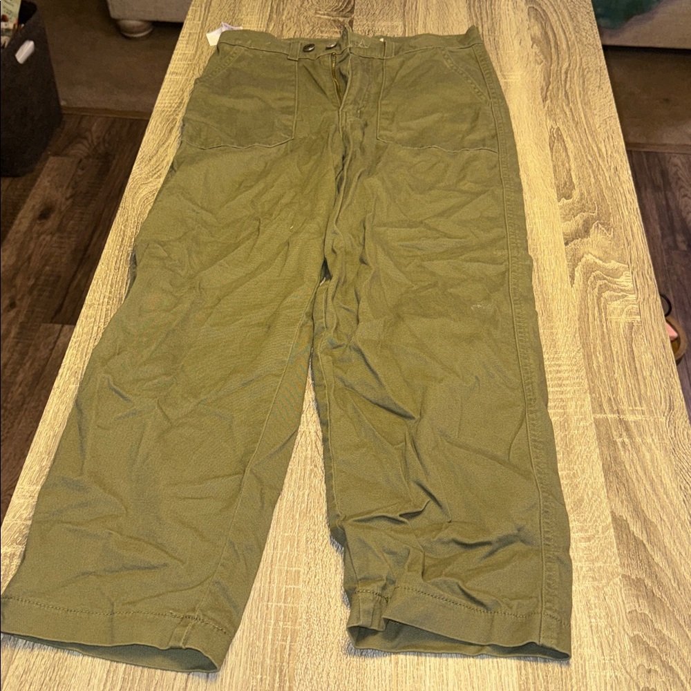 Levi's 94 Baggy Jeans Olive Green Cargo Style Women's W26